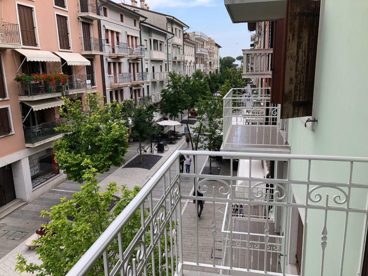 San Giusto Apartment Градо Екстериор снимка
